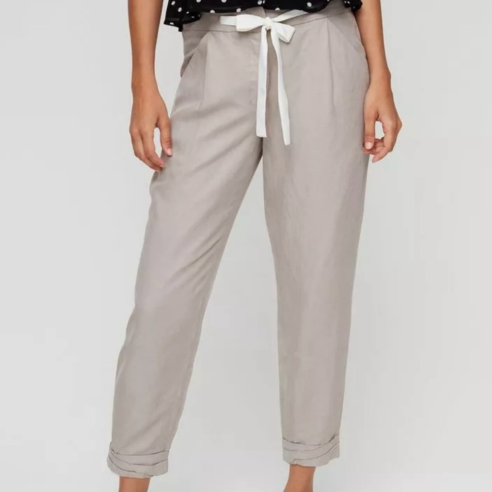 Aritzia Wilfred Allant Pant Gray Cropped Lyocell Linen Trouser Pant Size 2 (4-6)